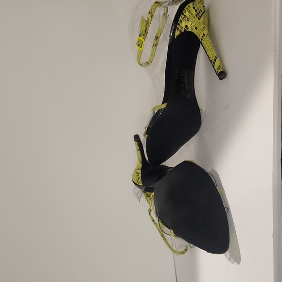 NEW w/o Box! - Faux Snakeskin Stiletto Heels Yellow & Black - Picture 8 of 13